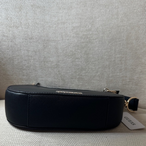 GUESS Black Shoulder Bag with Gold Chain - Picture 7 of 13